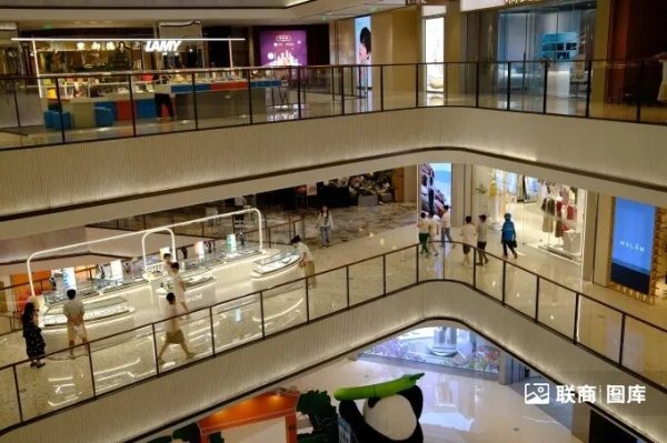 实配网配资 为什么说客群融合才是顶级商业的生存法则？